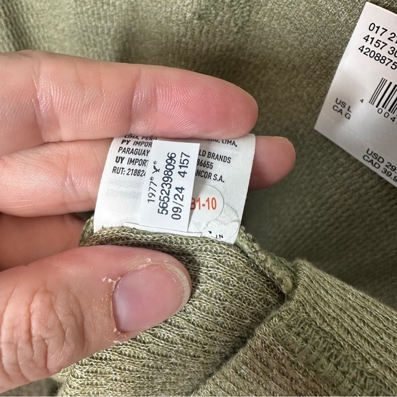 American Eagle Standard Fit Long Sleeve Pullover Sweater in Green - Picture 5 of 6